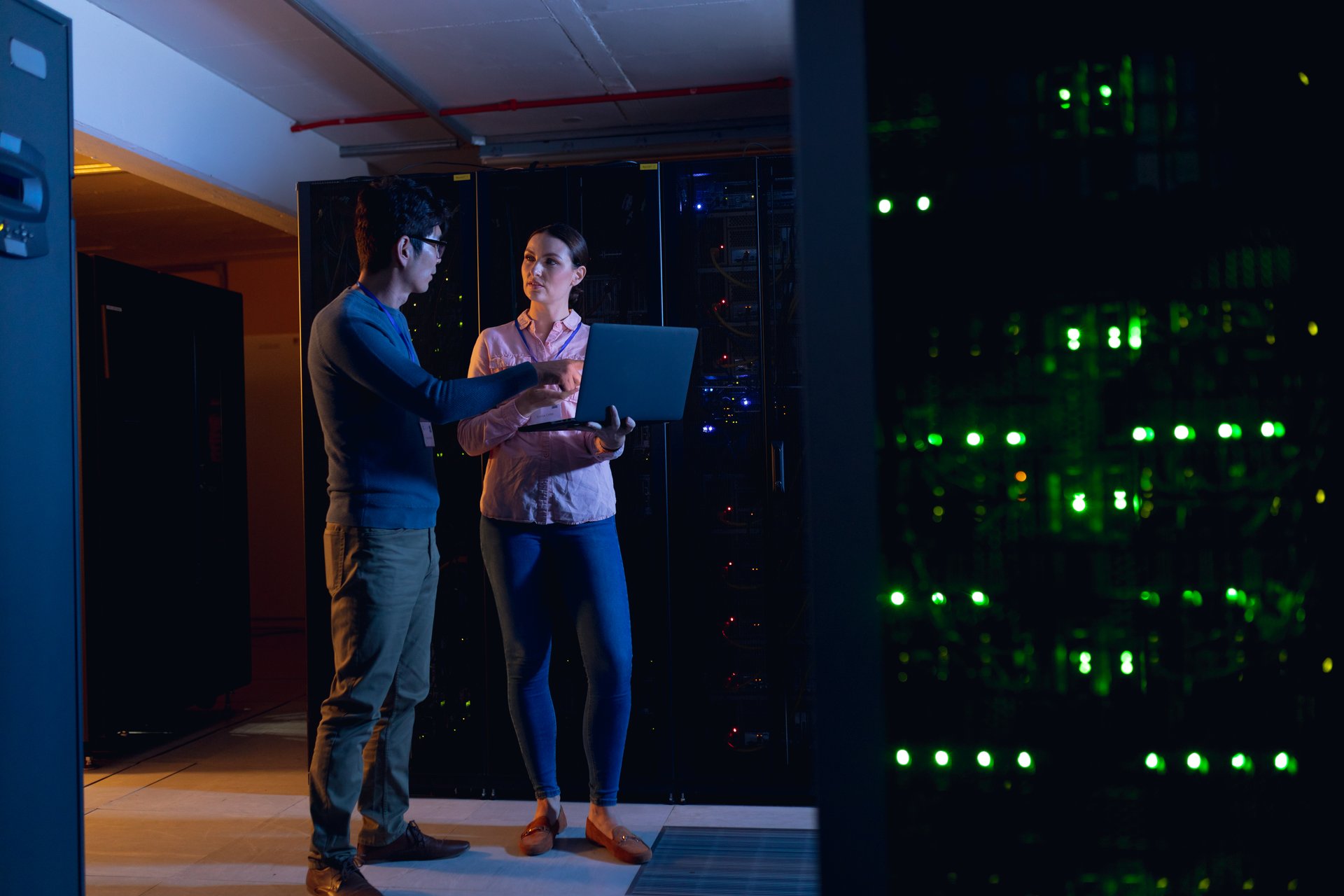 Comparing nearshore offshore and US software development agencies