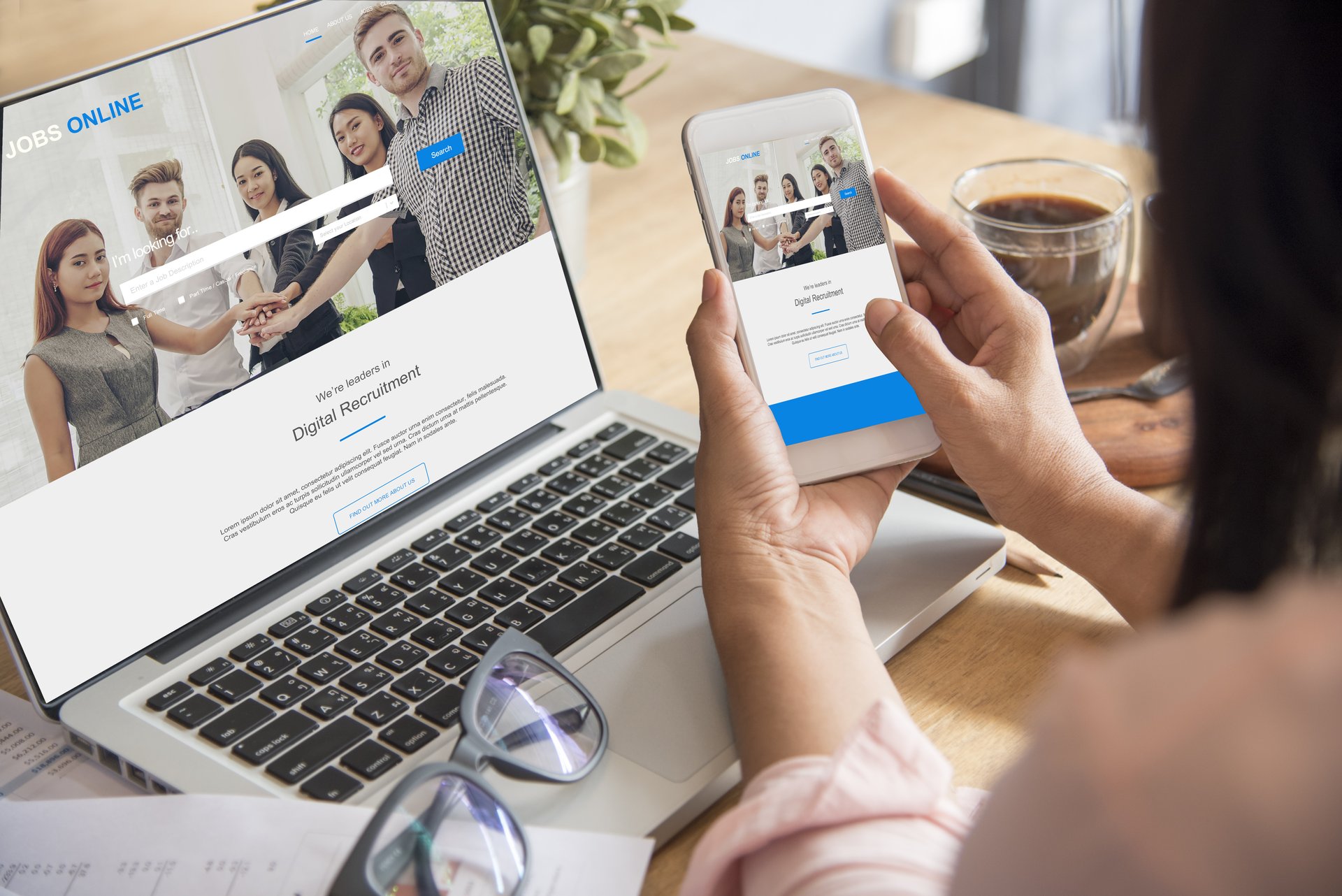 Sitio web diseñado para verse perfecto en laptop y teléfono móvil